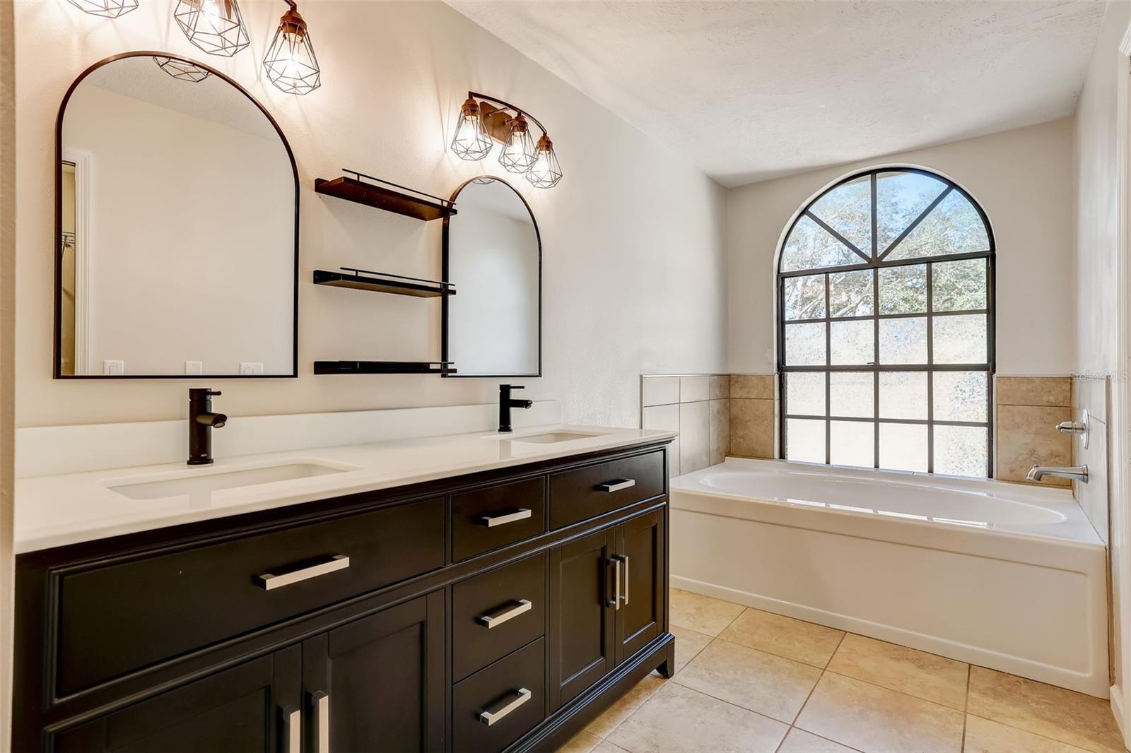 PORT MALABAR CNTRY CLUB UNIT2 - Residential