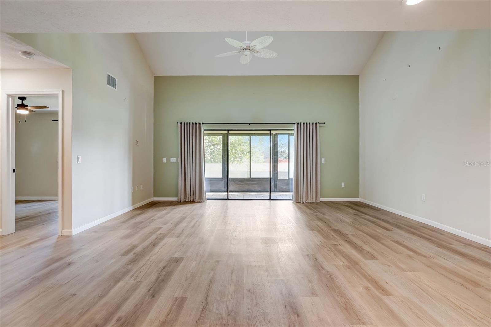 PORT MALABAR CNTRY CLUB UNIT2 - Residential