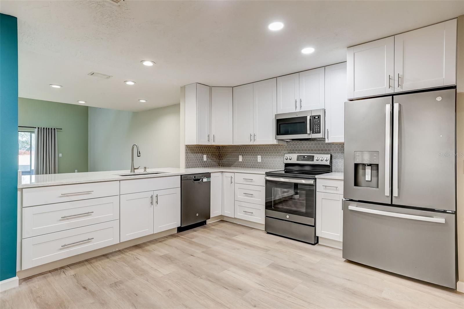 PORT MALABAR CNTRY CLUB UNIT2 - Residential