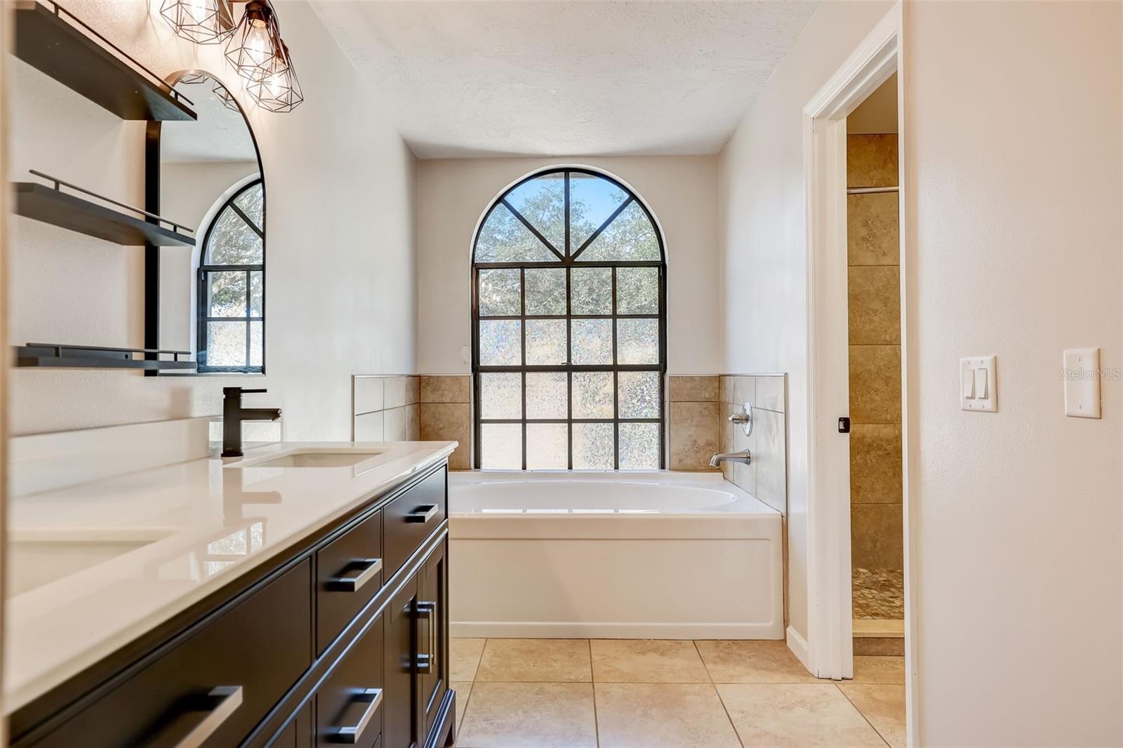 PORT MALABAR CNTRY CLUB UNIT2 - Residential