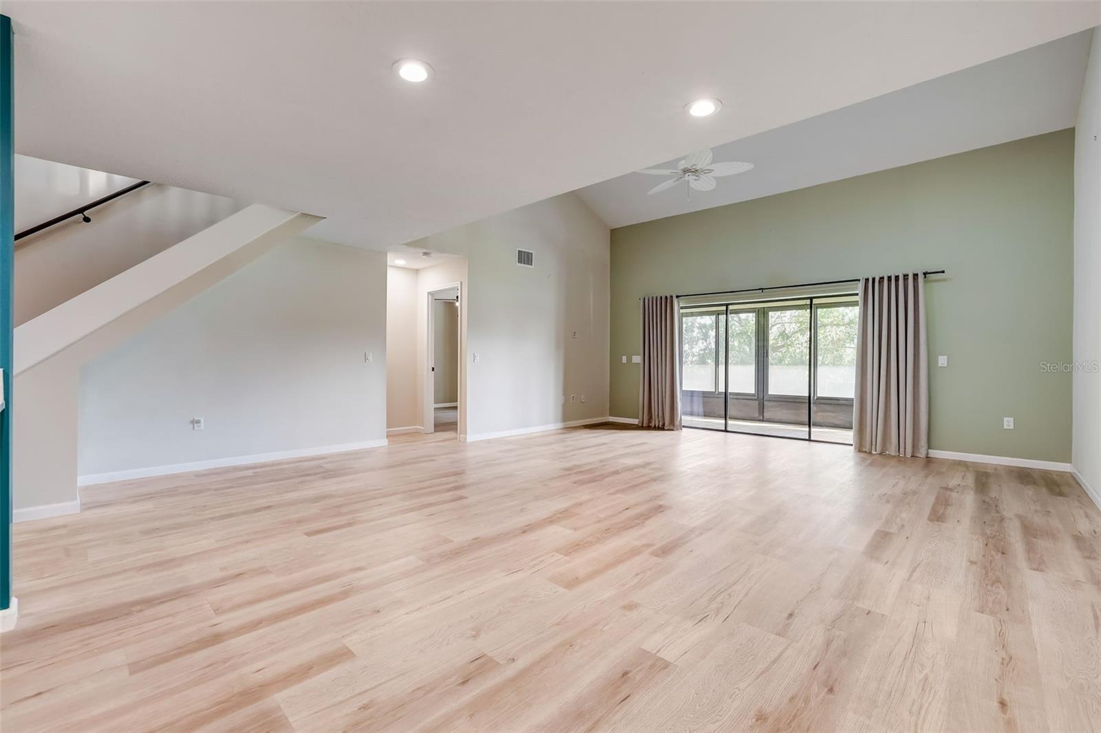 PORT MALABAR CNTRY CLUB UNIT2 - Residential