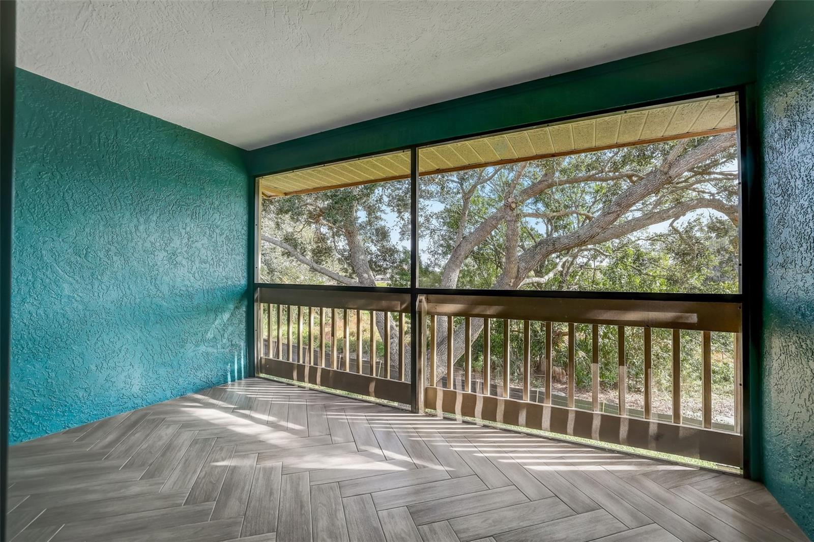 PORT MALABAR CNTRY CLUB UNIT2 - Residential