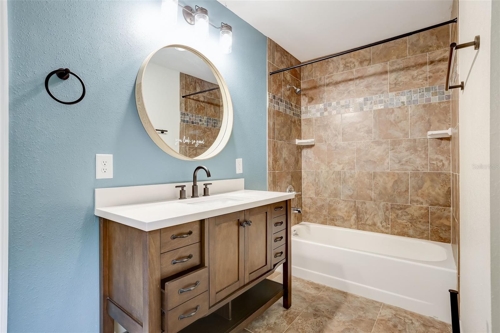 PORT MALABAR CNTRY CLUB UNIT2 - Residential