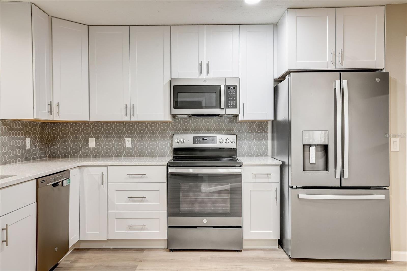 PORT MALABAR CNTRY CLUB UNIT2 - Residential