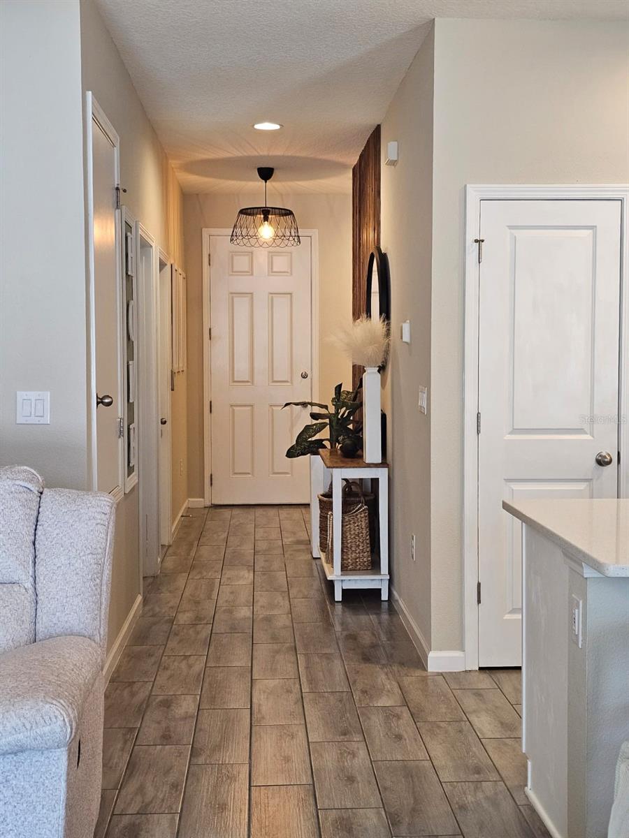 ORCHID GRAVE - Residential Lease