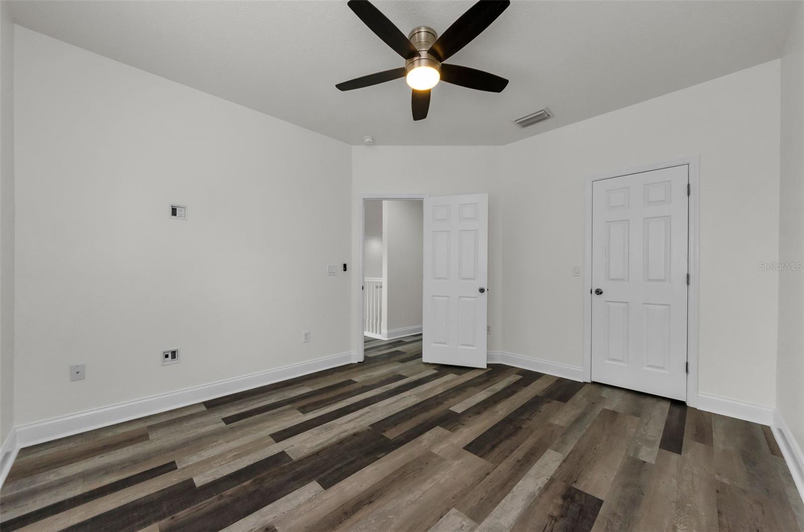 STONEGATE PH 01 - Residential Lease