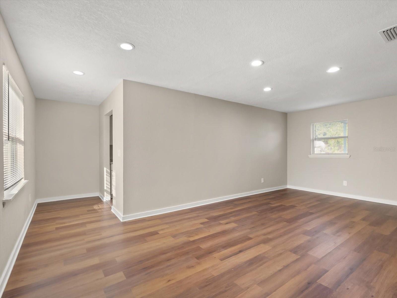 CLERMONT WOODLAWN REP - Residential