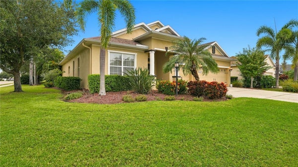 11403 GRAMERCY PARK AVE, BRADENTON, FL 34211 - Image d44cc063d8d4b4efc6f996c4d3b016eb/1435811103