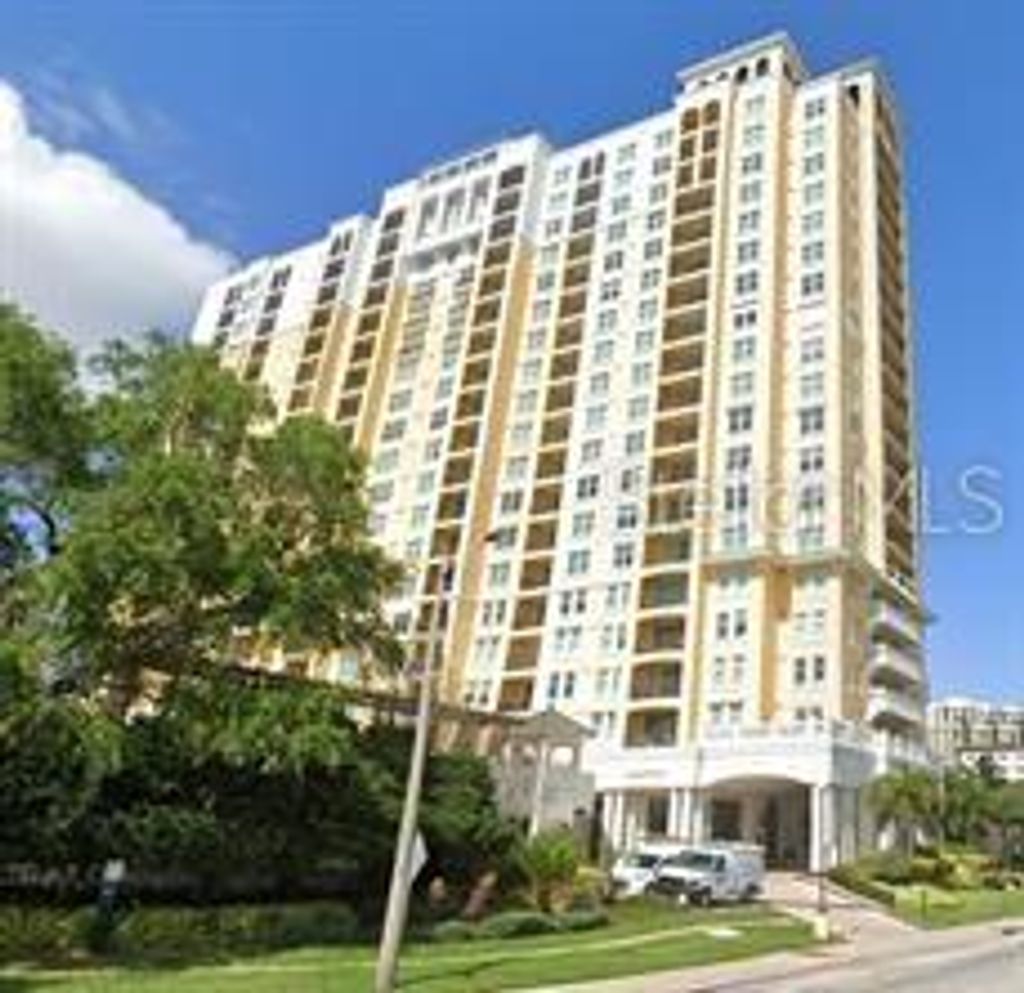 Photo of 345 Bayshore Boulevard #1908, Tampa, FL 33606 (MLS # J994089)