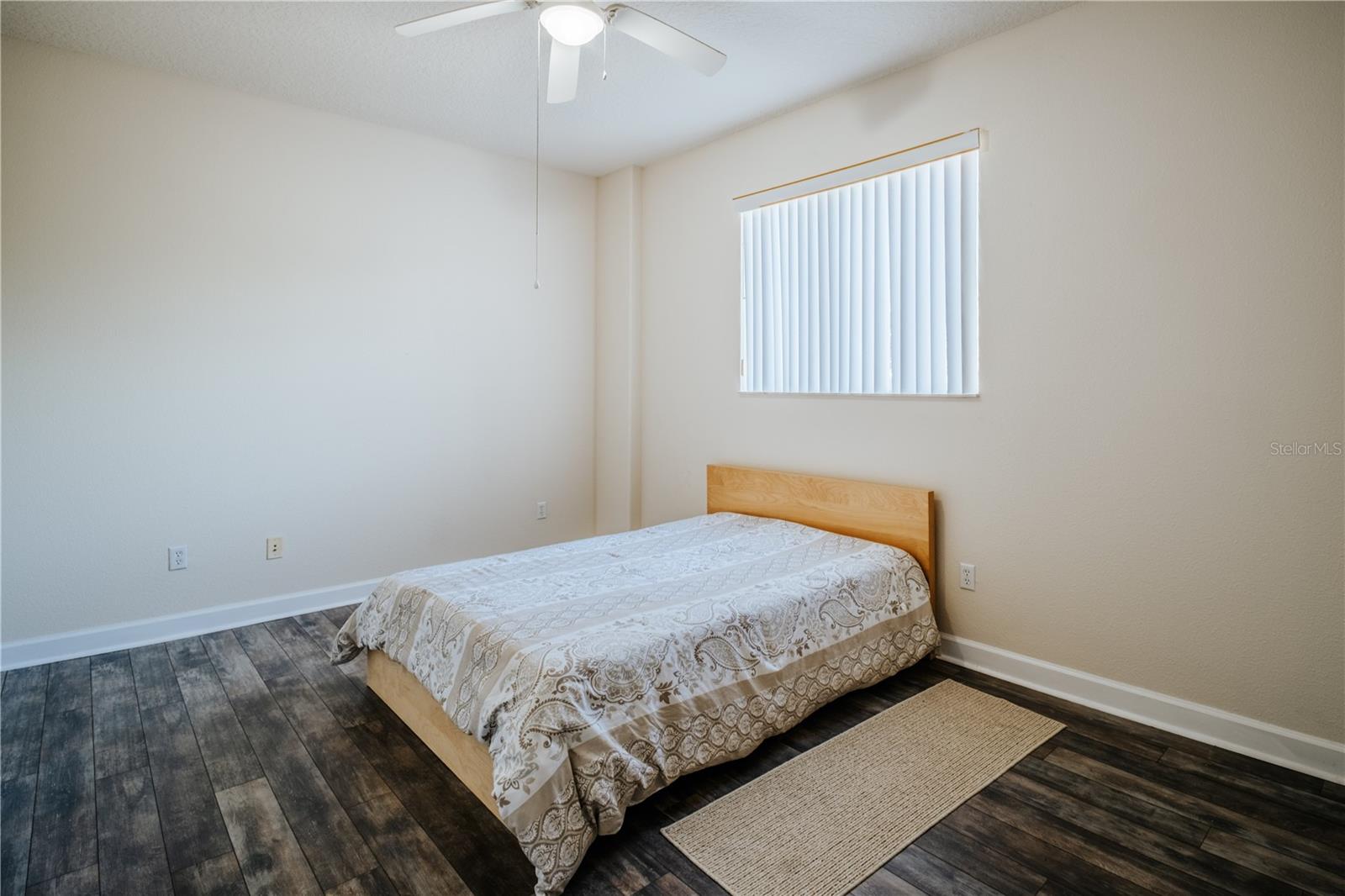 PROMENADE PH 01 - Residential