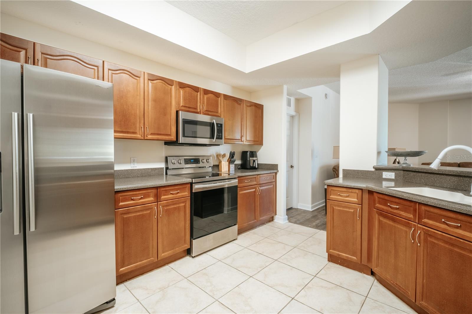 PROMENADE PH 01 - Residential