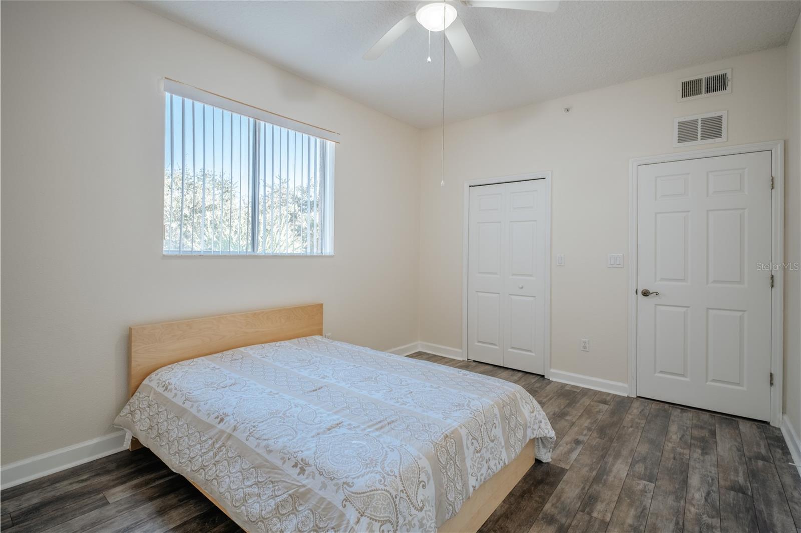 PROMENADE PH 01 - Residential