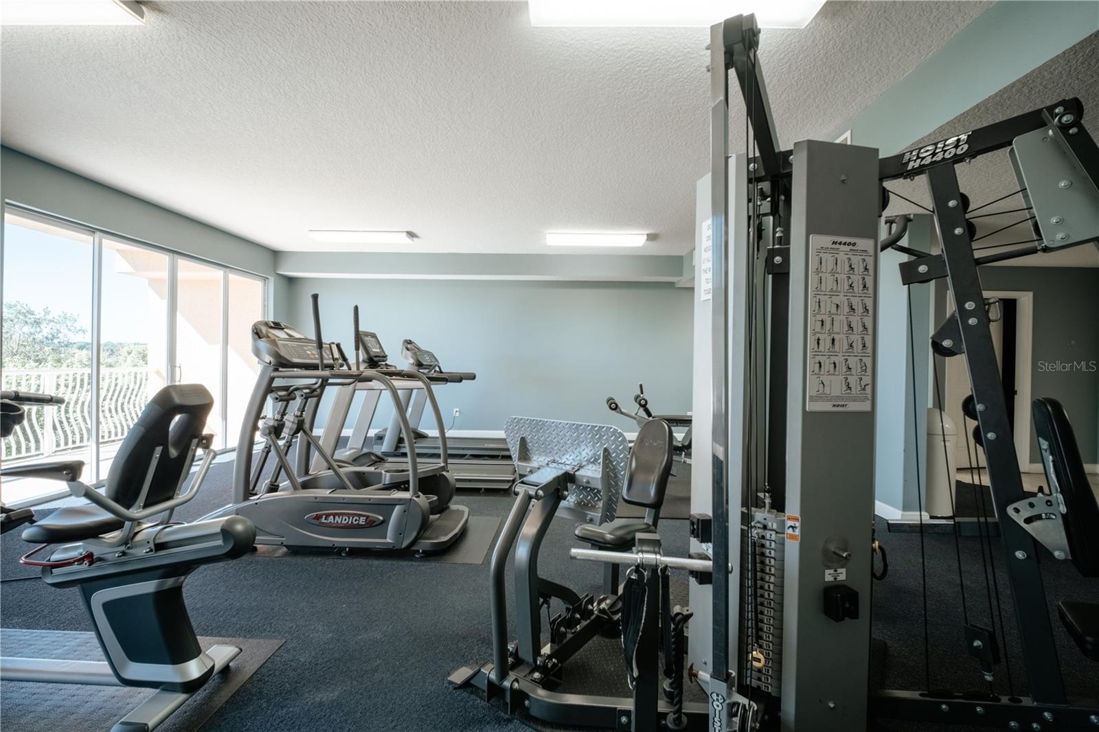 PROMENADE PH 01 - Residential