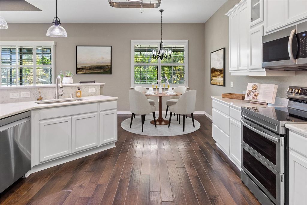 Photo of 1166 Sawgrass Drive, Winter Haven, FL 33884 (MLS # P4937603)