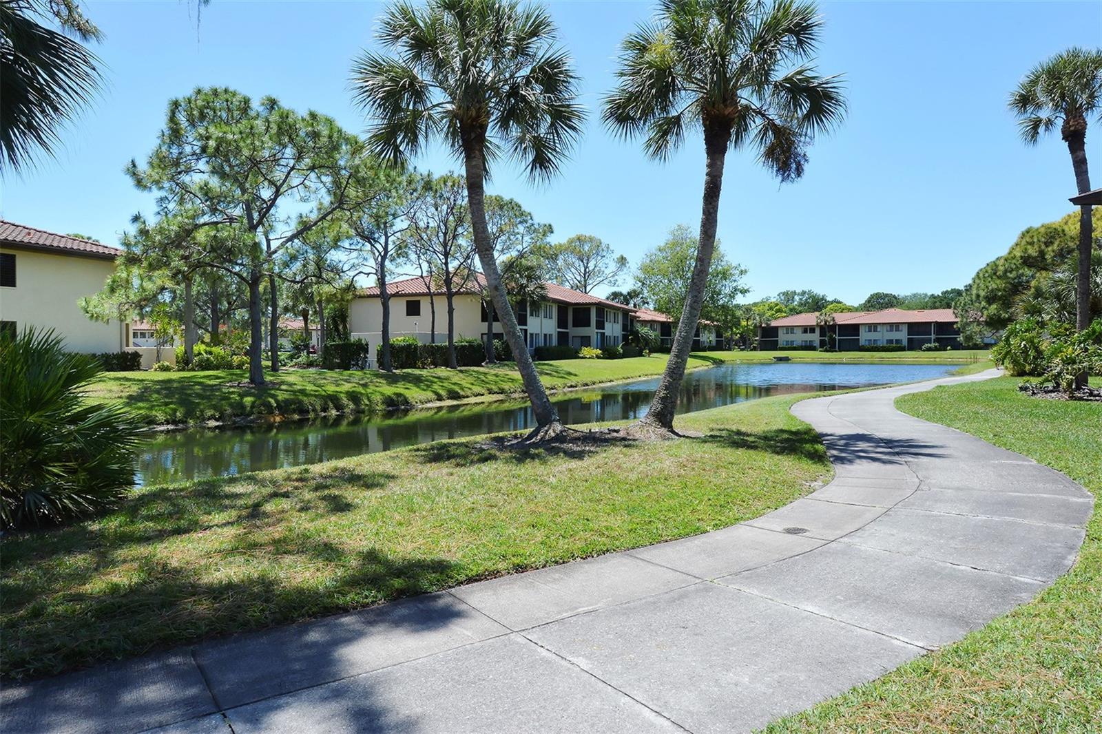 WILLOW LINKS - Residential Lease