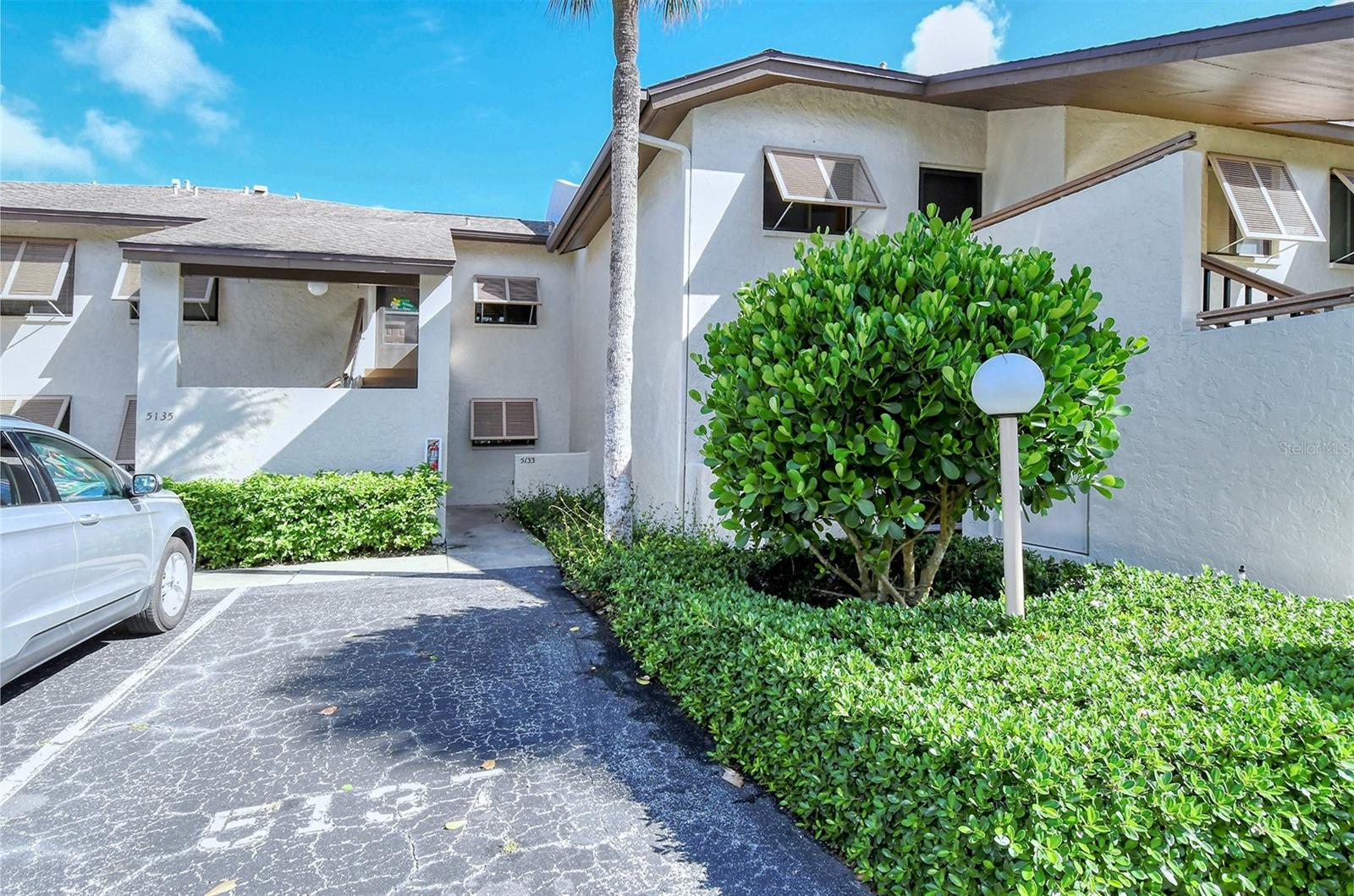 WILLOW LINKS - Residential Lease
