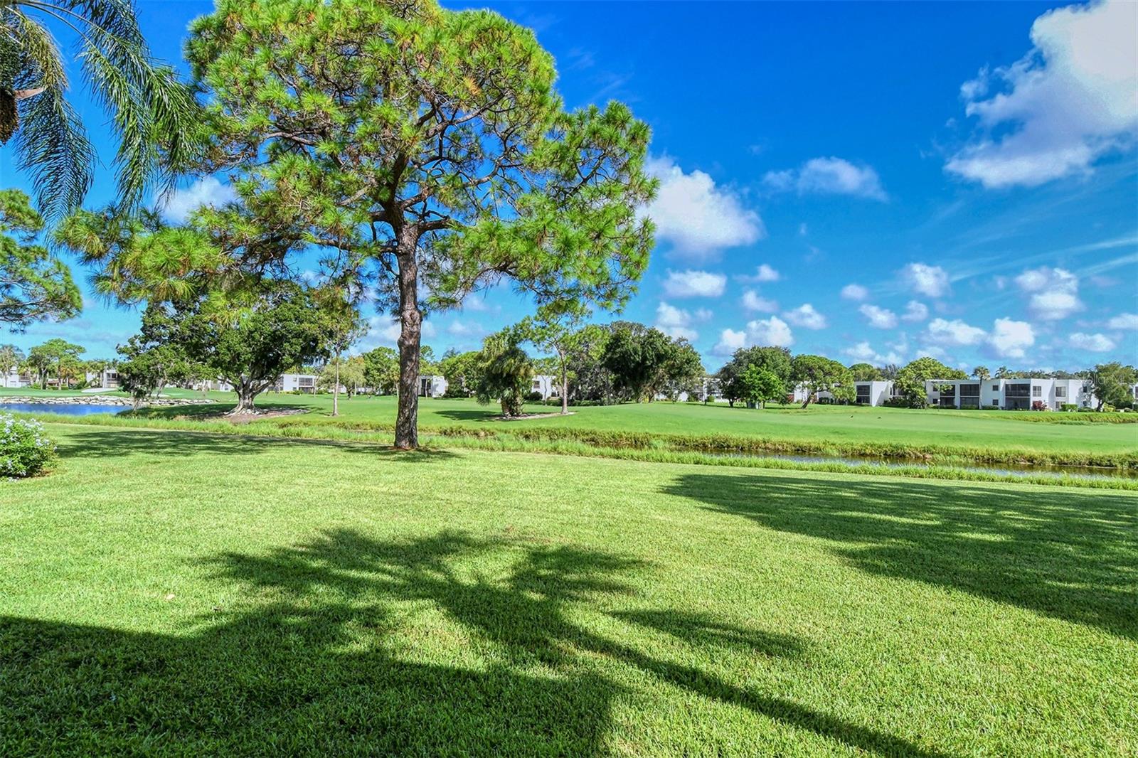 WILLOW LINKS - Residential Lease