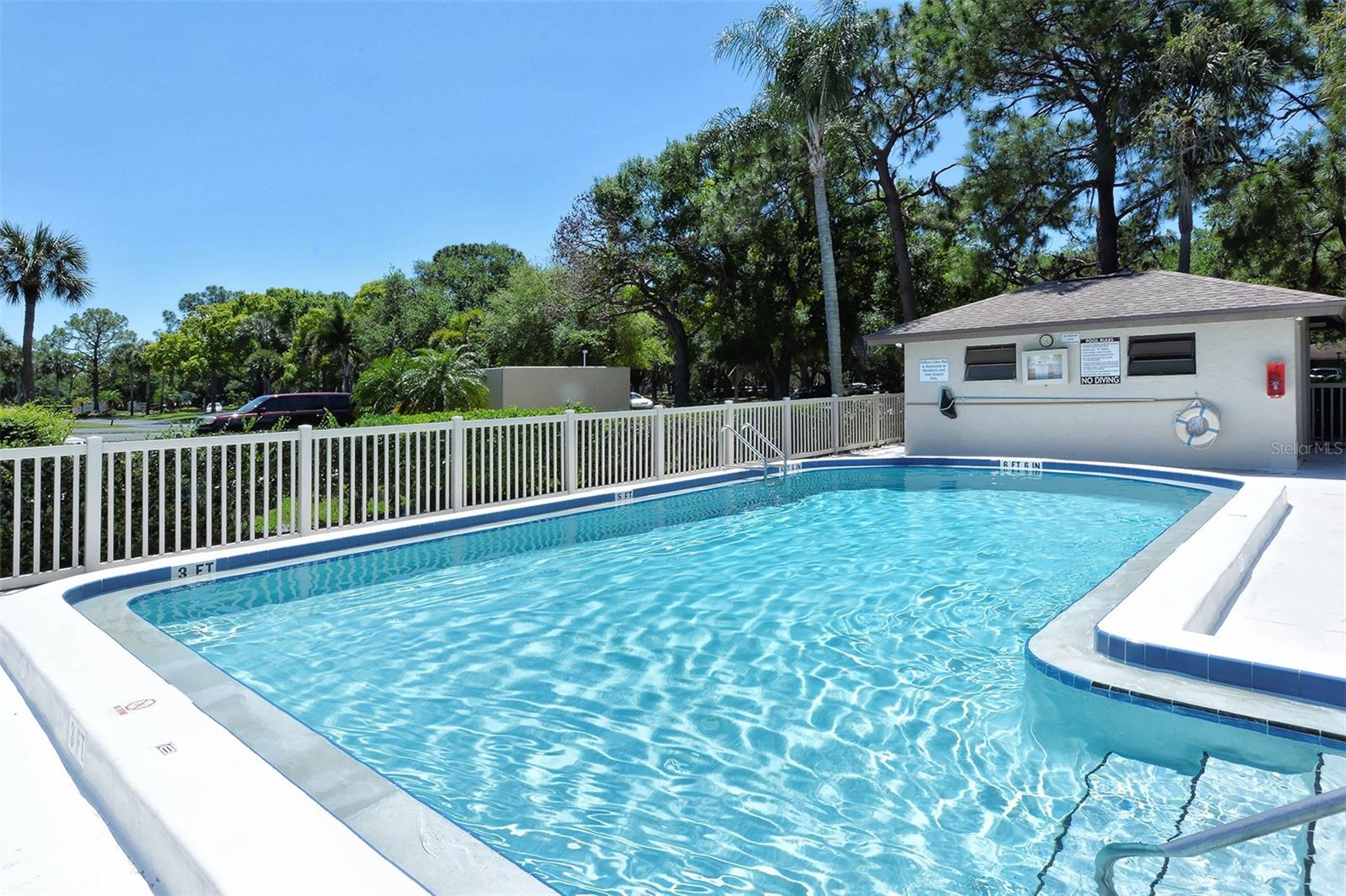 WILLOW LINKS - Residential Lease