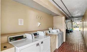 SANDLAKE COURTYARDS CONDO 5901/3515 - Residential