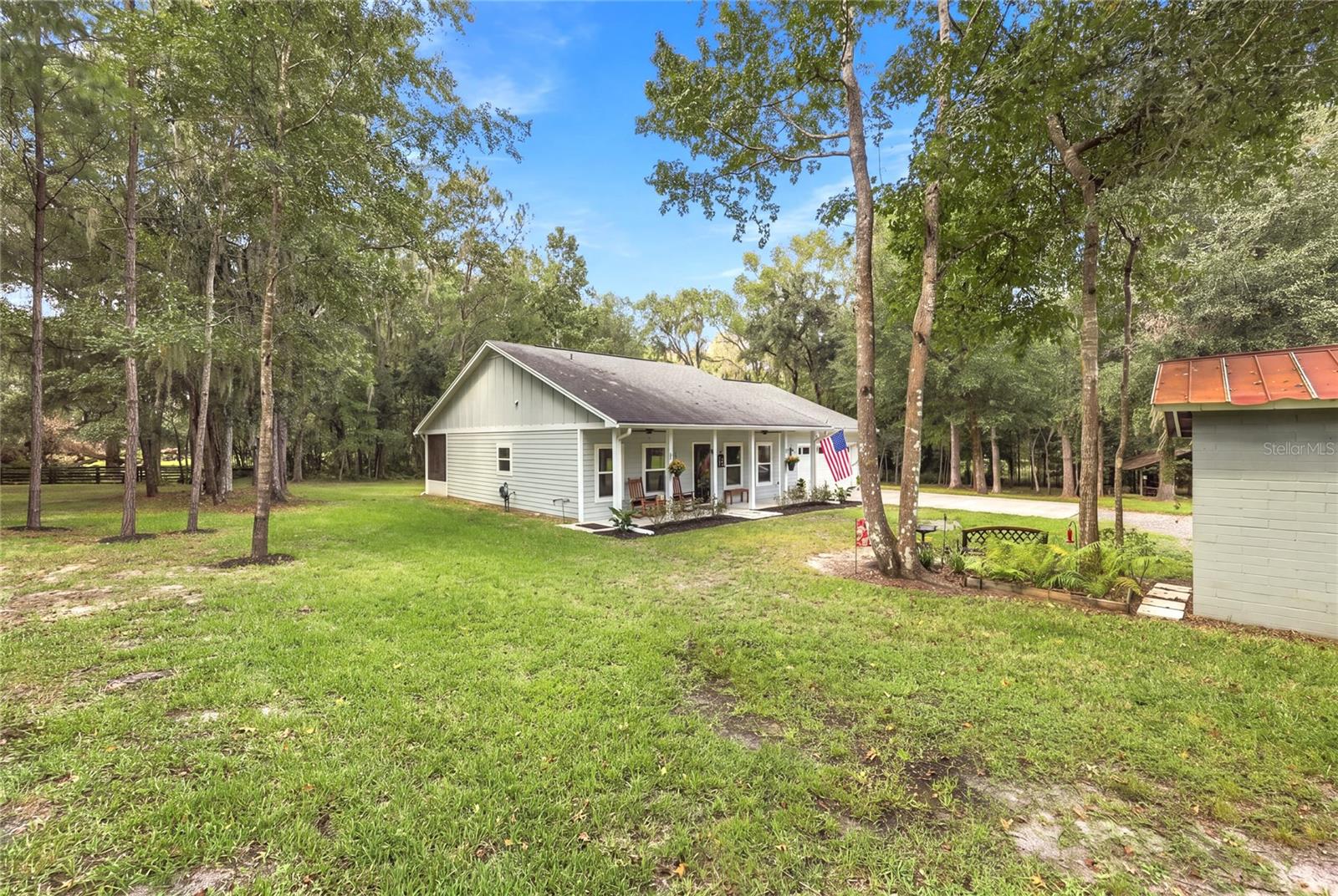 20944 NW 100TH AVENUE ROAD