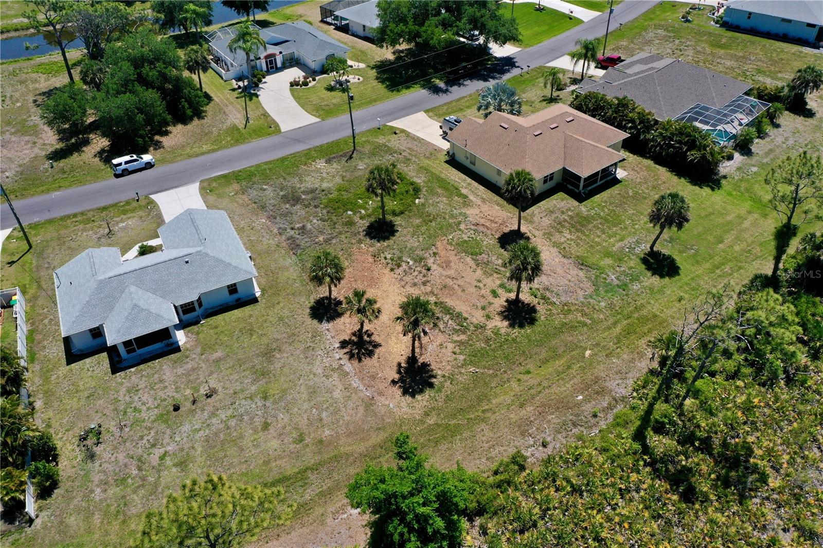 ROTONDA WEST LONG MEADOW - Land