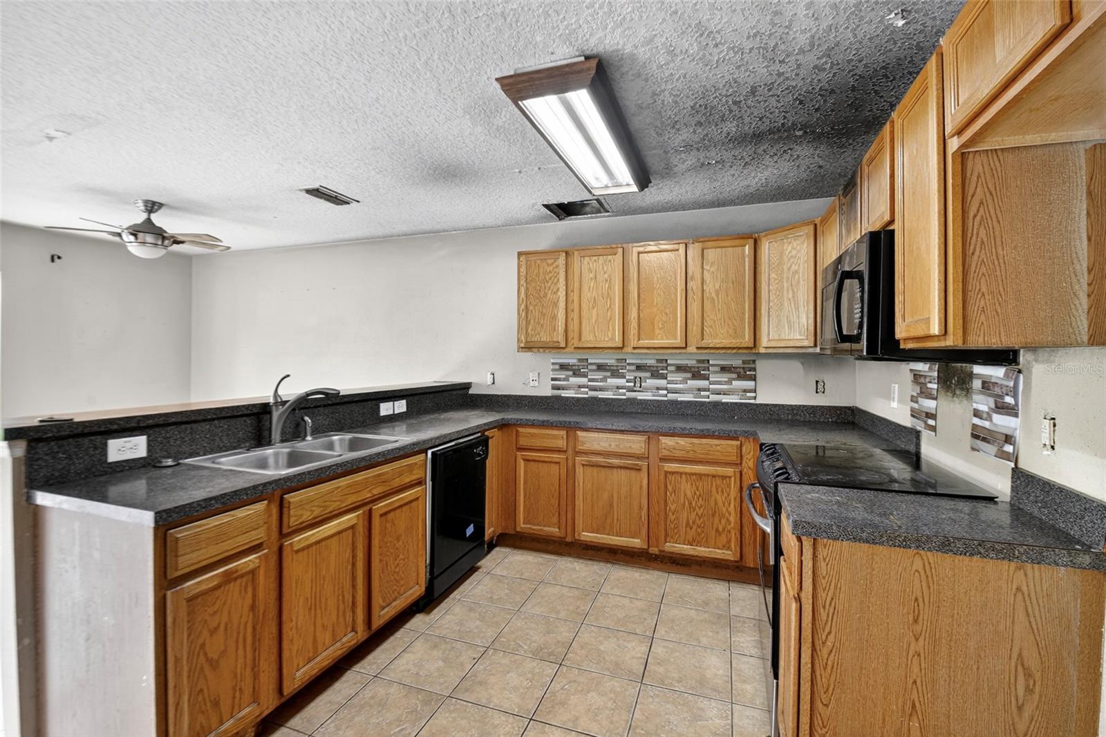 SEMINOLE PARK - Residential