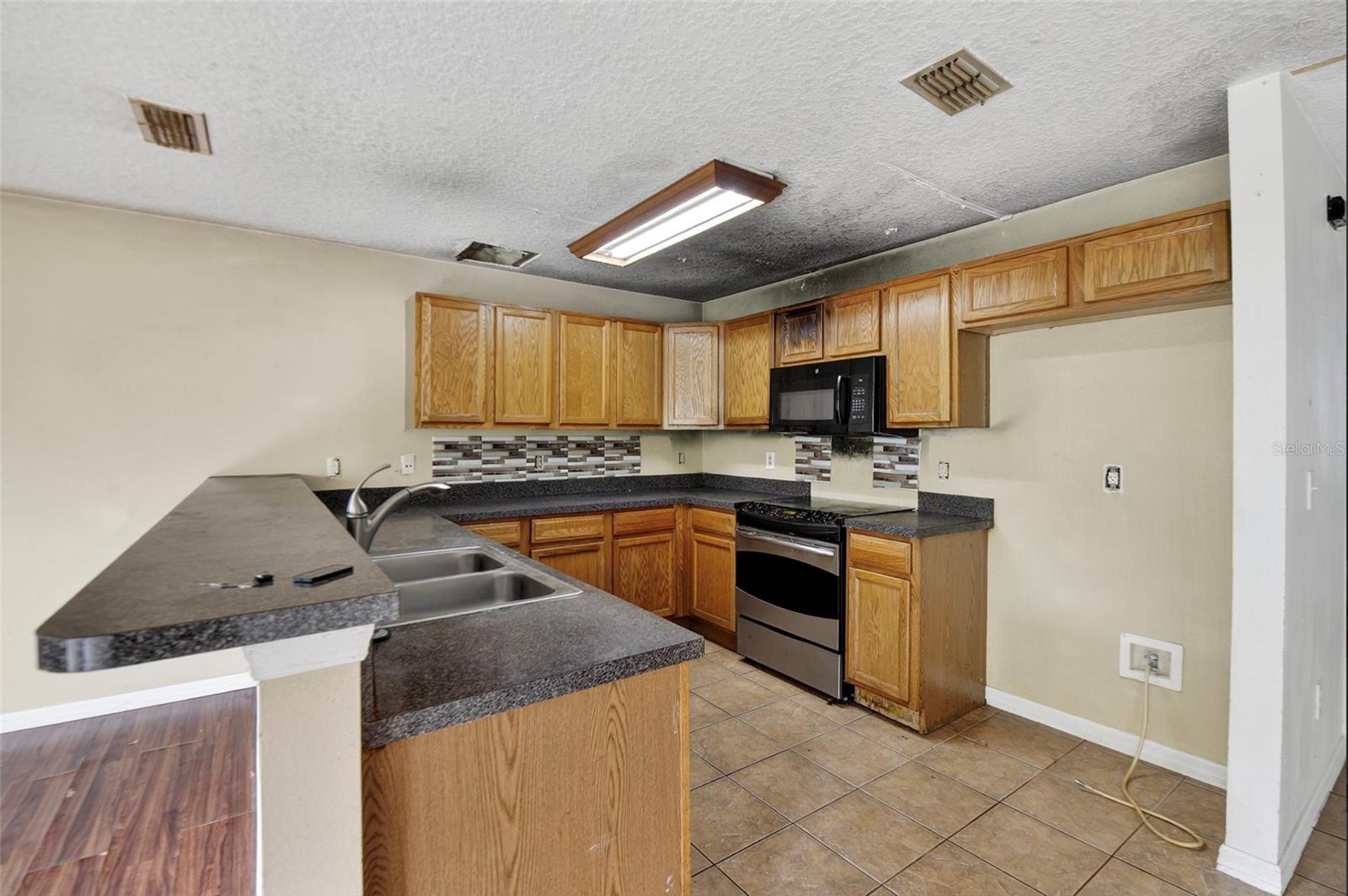 SEMINOLE PARK - Residential