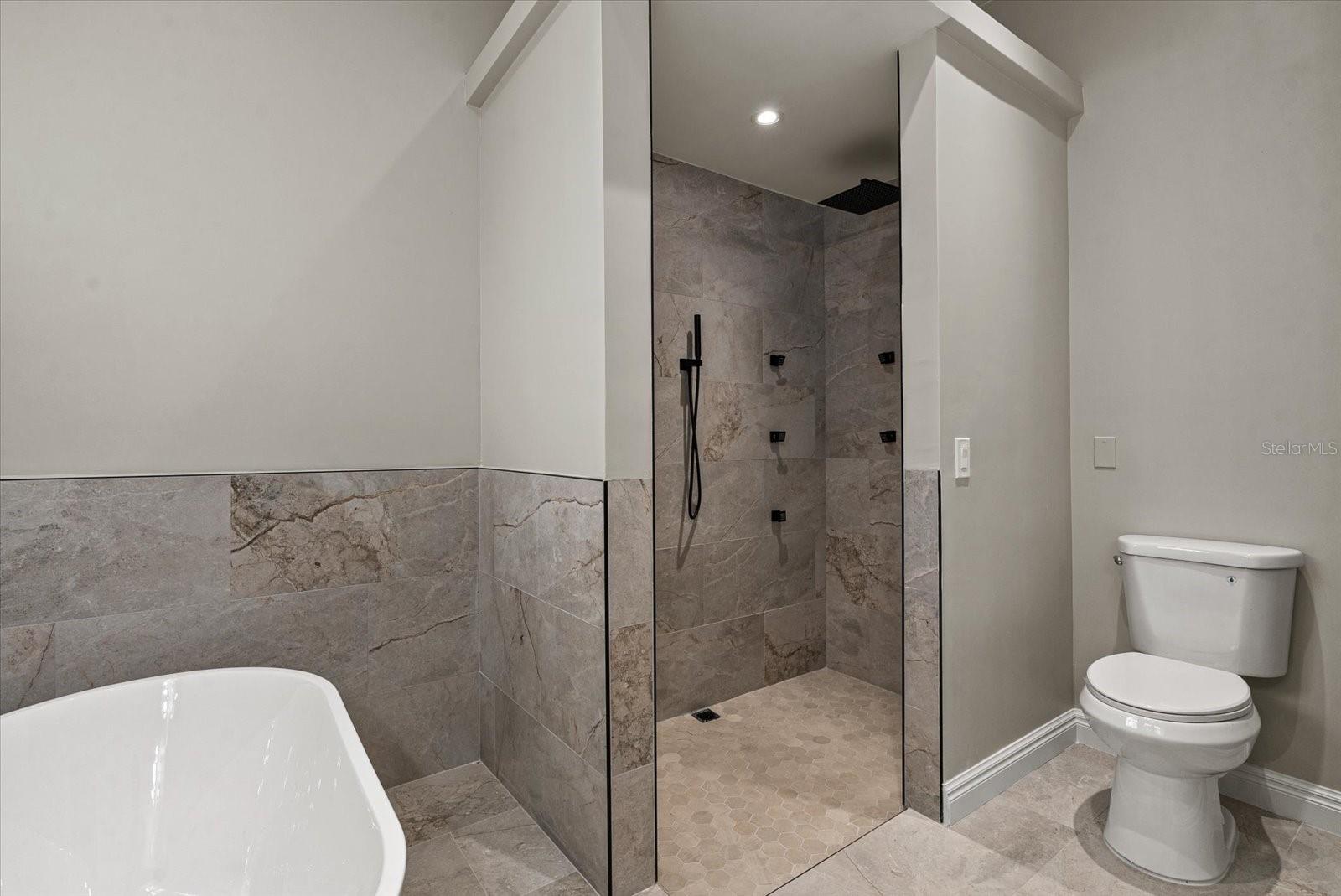RIVERWALK VILLAGE CYPRESS BANKS SP H 1&2 - Residential