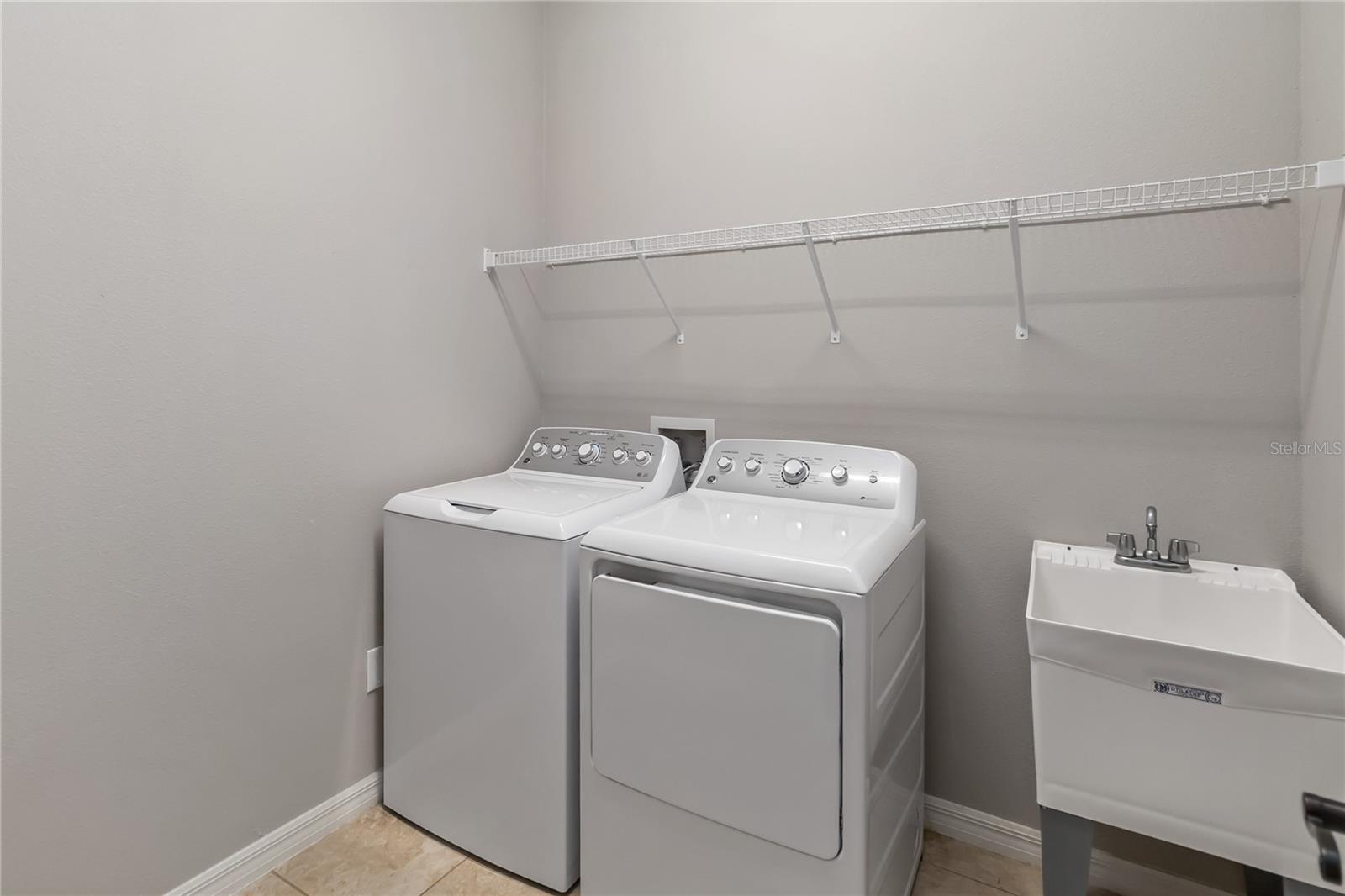 MAGNOLIA AT WESTSIDE - Residential