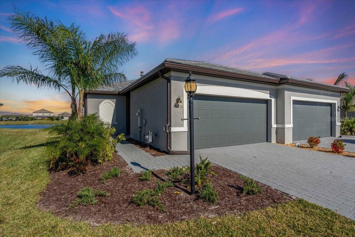 Annual lease $3,000, 6 month lease $3,400! This Desirable Turnkey Villa at the Resort Style Community of Lorraine Lakes is ready to move in!! Located in the resort style gated community of Lorraine Lakes in Lakewood Ranch. It comes fully Furnished, 2 bedroom, 1 den that can be used as a 3rd bedroom, 2 bathrooms and 2 car garage. Covered lanai, which is perfect to enjoy the water view. Rent includes cable, internet, maintenance of grounds and access to all resort style community amenities: resort-style heated pools, heated spa, pool-side bar and grill, sauna, lap pool, splash pad, playground, indoor and outdoor basketball courts/volleyball courts, tennis, bocce ball, pickle ball, putting green, arcade, coffee lounge, fitness and aerobics facilities, a playroom, a social room, a second restaurant and bar, 24 hour gate-guards and within a short distance there are several resort-style Golf Courses. All this within minutes to UTC mall, restaurants, gyms, salons, entertainment, downtown, airport, sport fields and the top-rated beaches in the country. Top-rated schools!. Min 6 month lease!