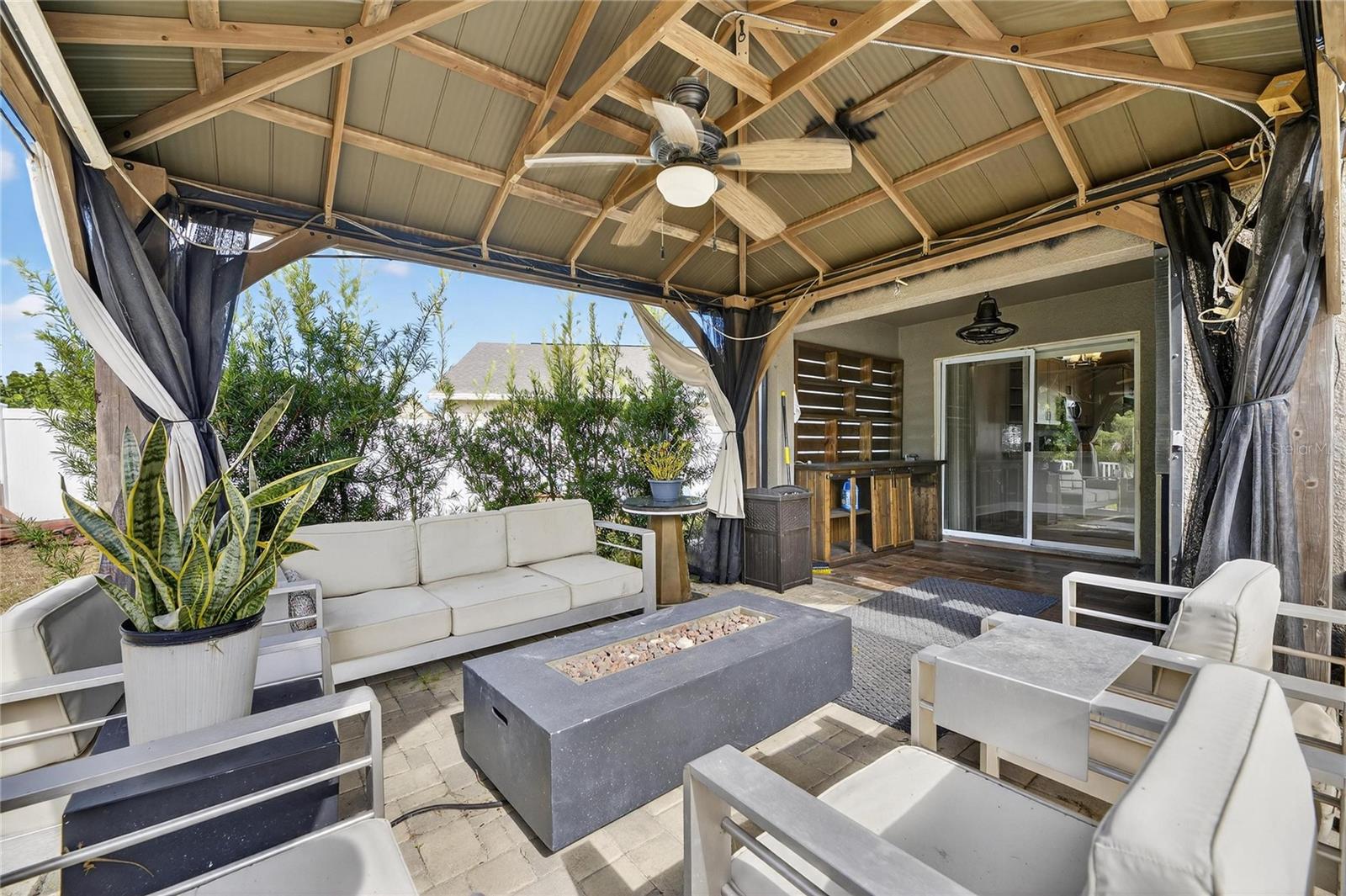 MEADOW POINTE 04 PRCL J - Residential