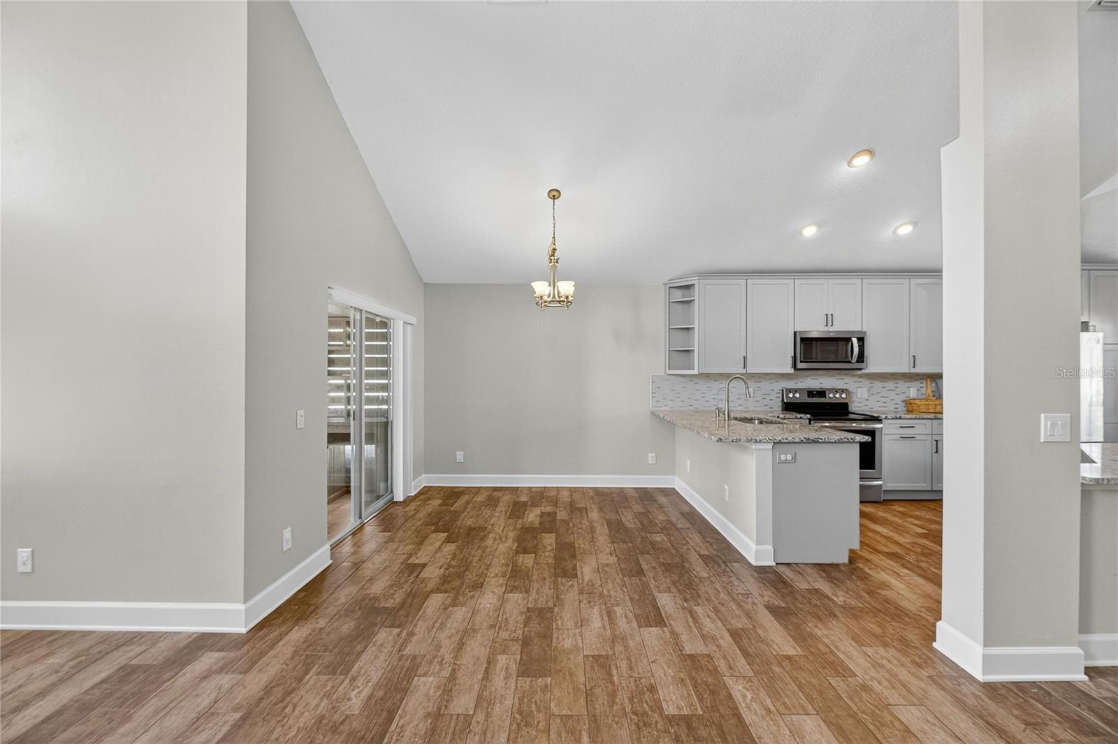 MEADOW POINTE 04 PRCL J - Residential