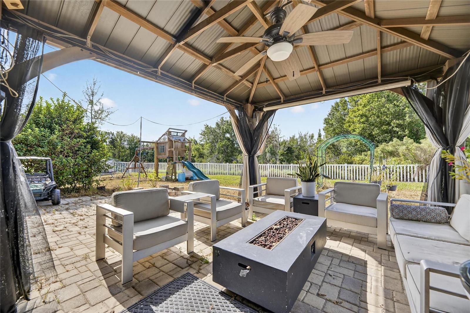 MEADOW POINTE 04 PRCL J - Residential