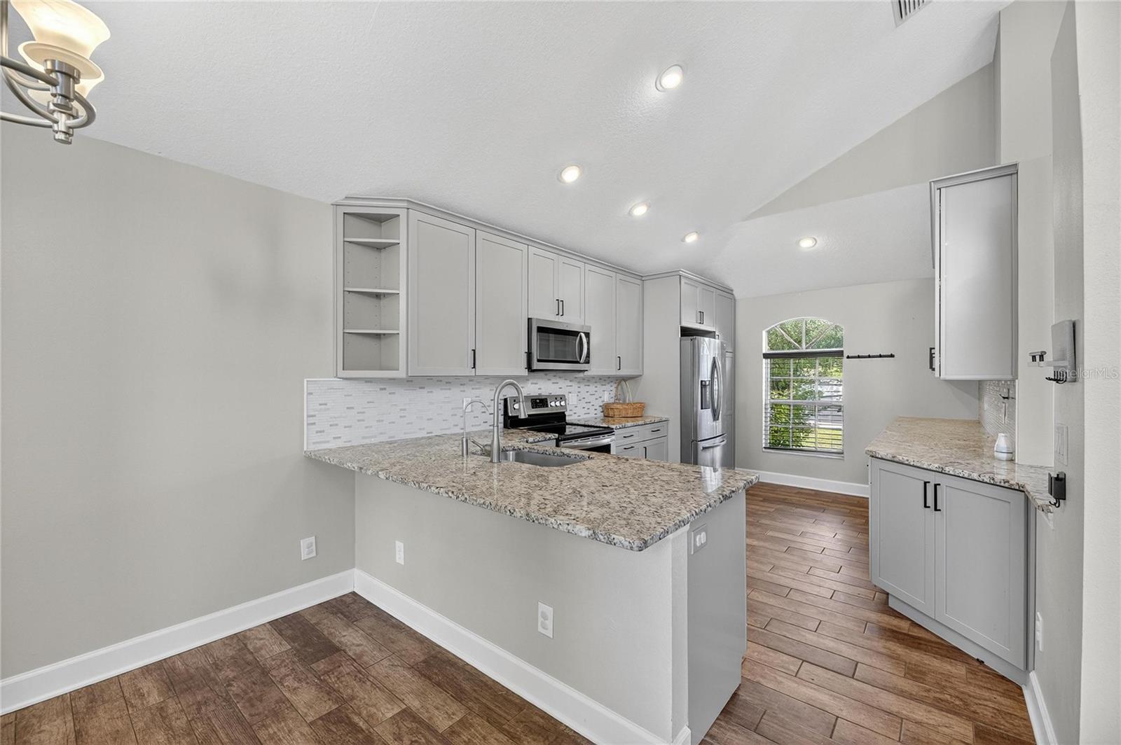 MEADOW POINTE 04 PRCL J - Residential