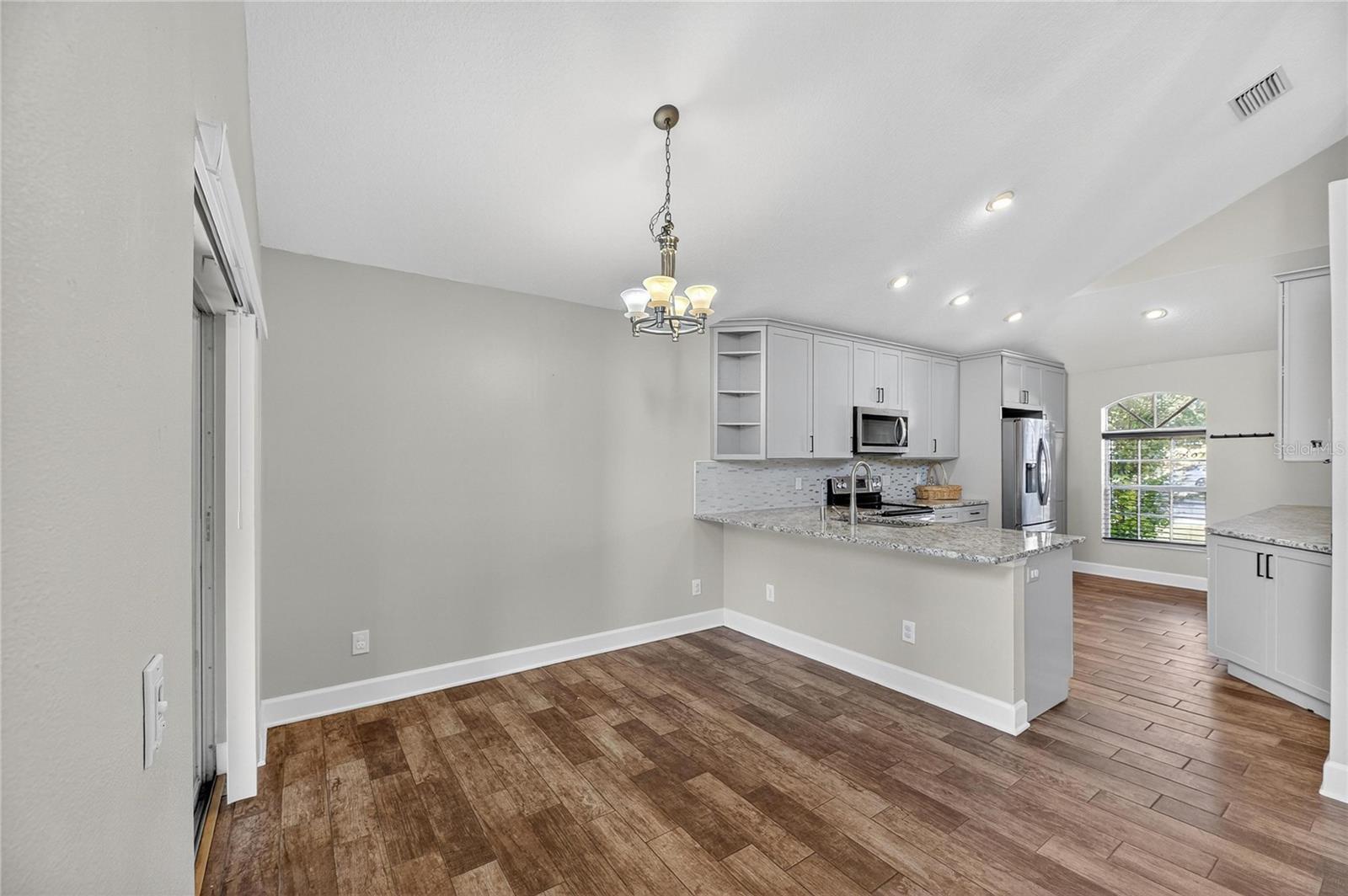 MEADOW POINTE 04 PRCL J - Residential