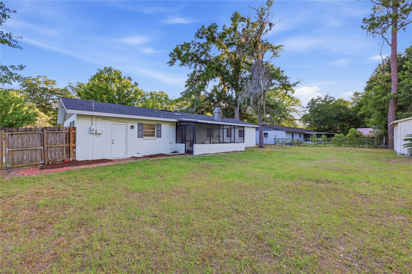 NORTHWOOD - Residential