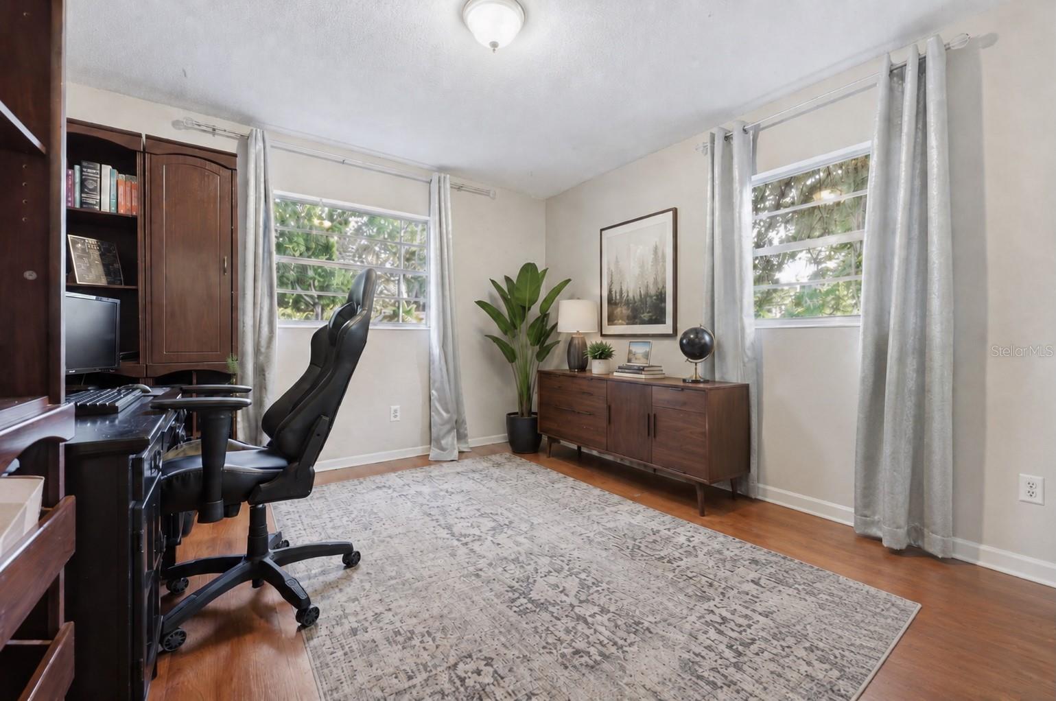 NORTHWOOD - Residential
