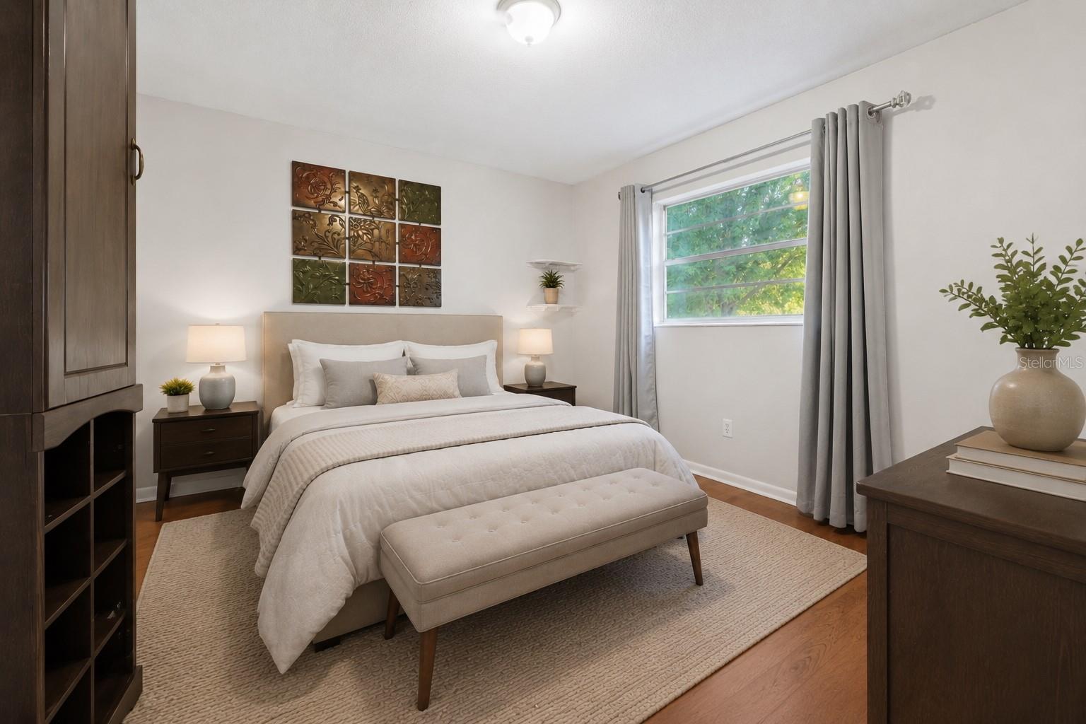 NORTHWOOD - Residential