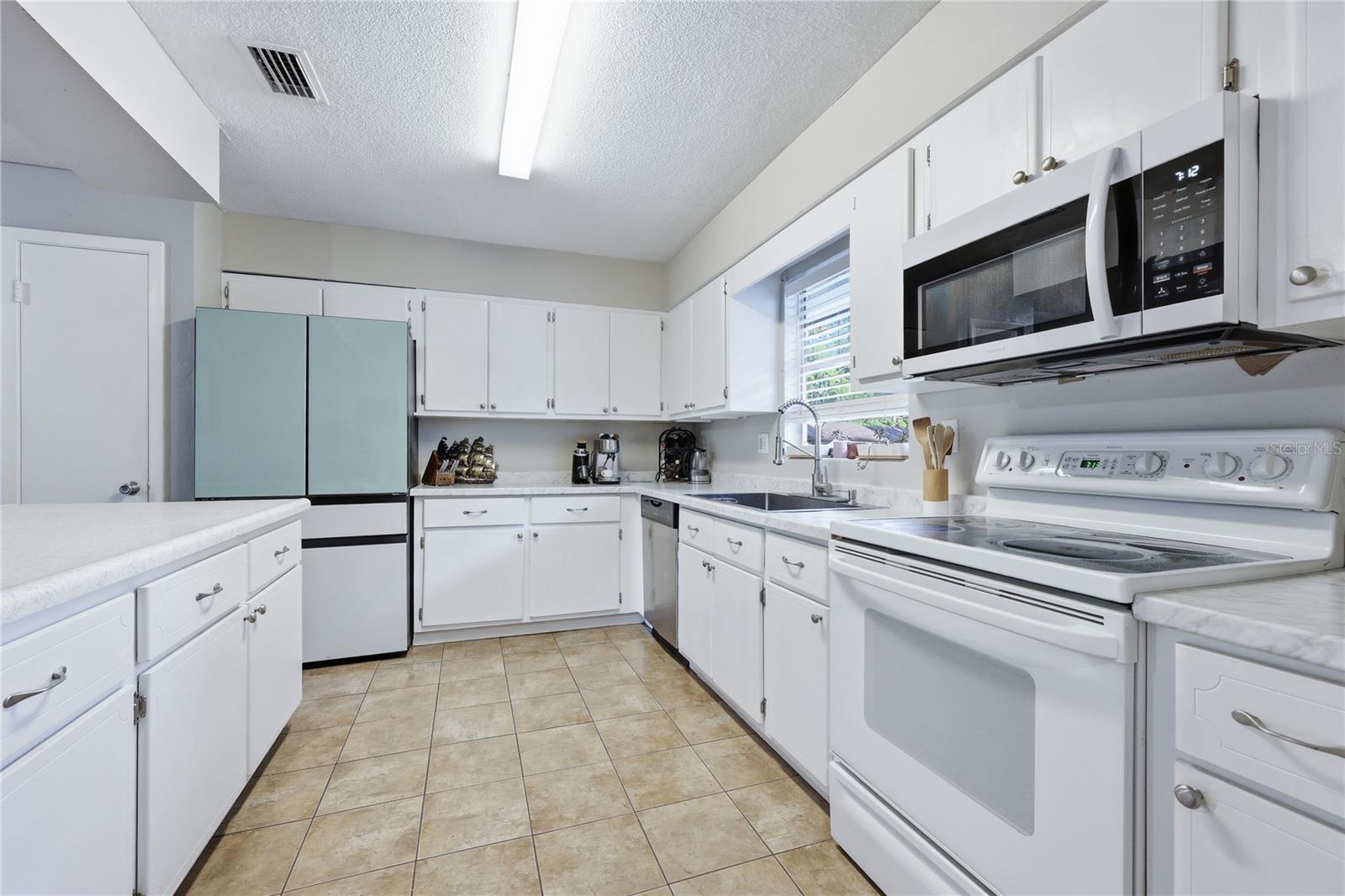 NORTHWOOD - Residential