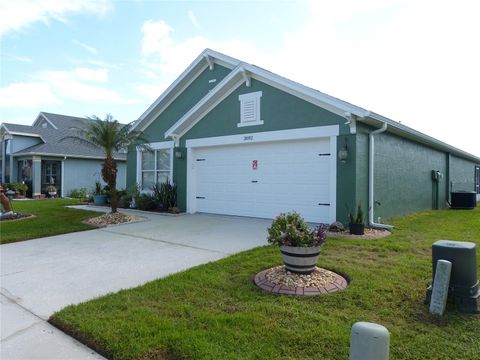 A home in LAKELAND