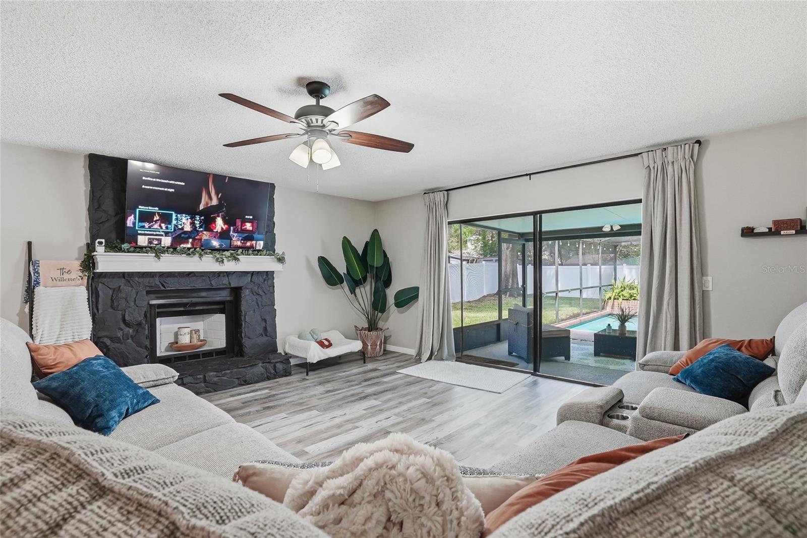 BLOOMINGDALE SEC D UNIT 1 - Residential