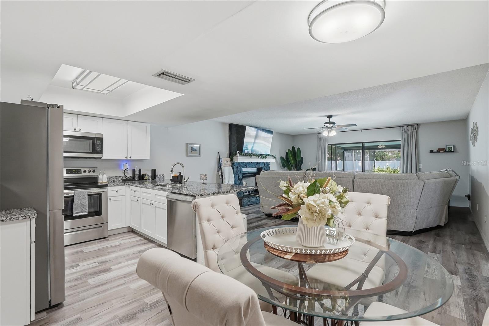 BLOOMINGDALE SEC D UNIT 1 - Residential