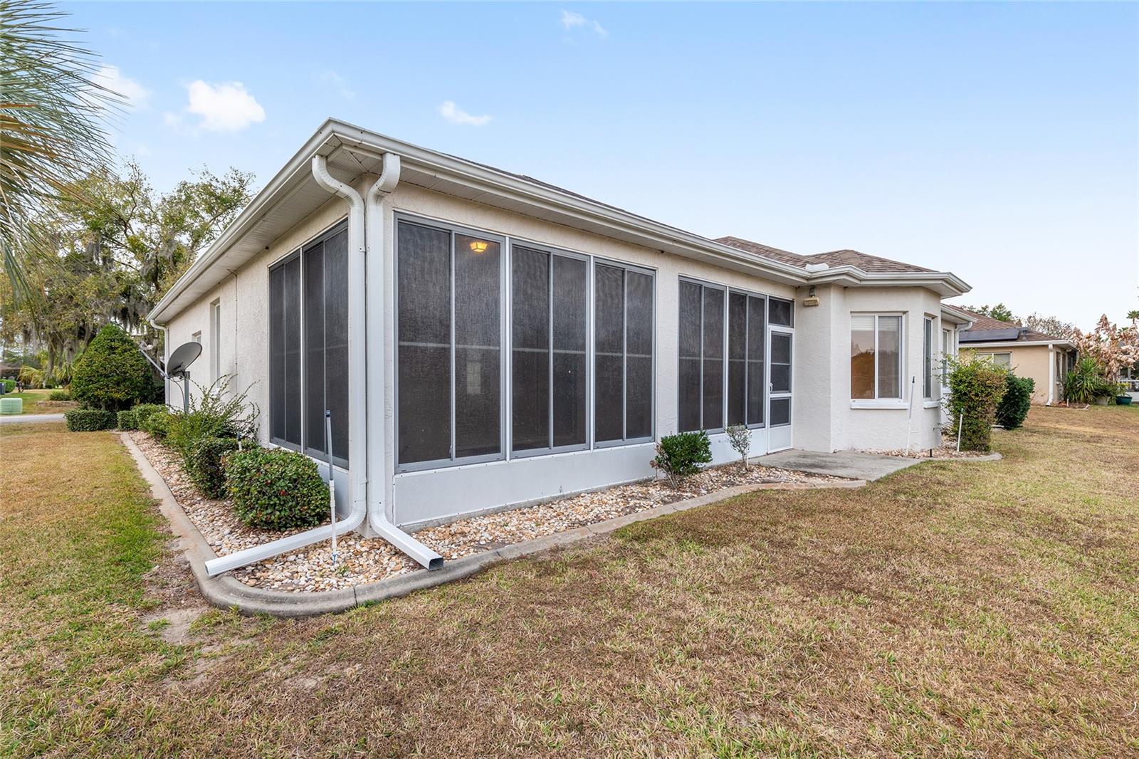 OCALA PALMS UN 07 - Residential Lease