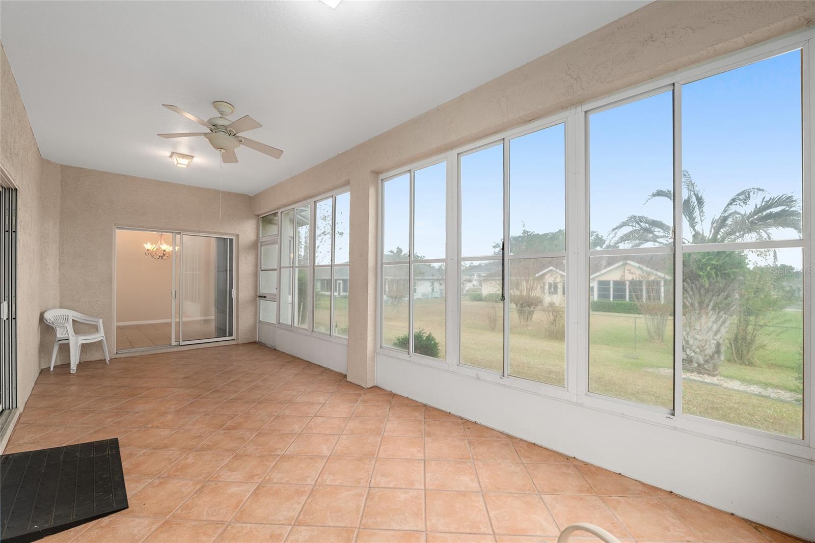 OCALA PALMS UN 07 - Residential Lease