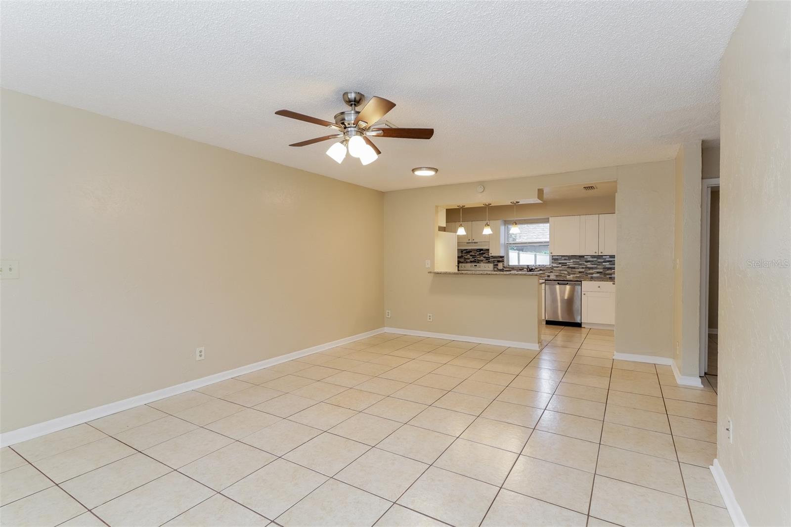 KNIGHTS ACRES - Residential Lease