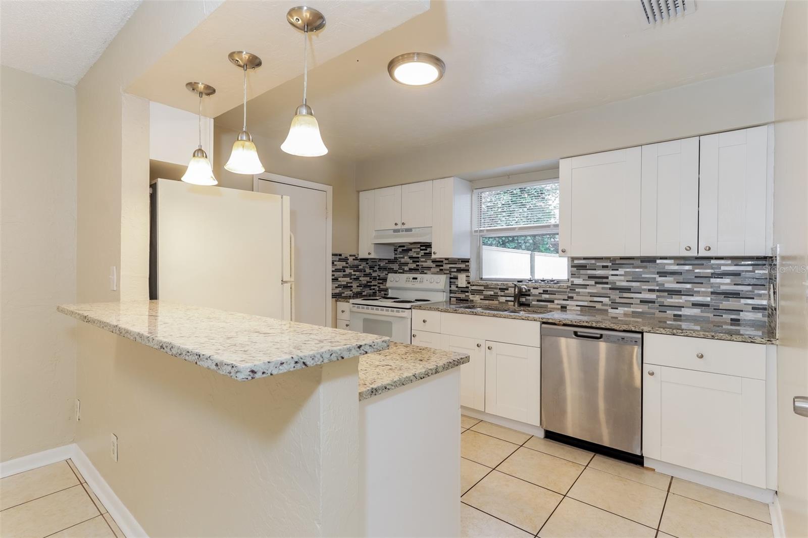 KNIGHTS ACRES - Residential Lease