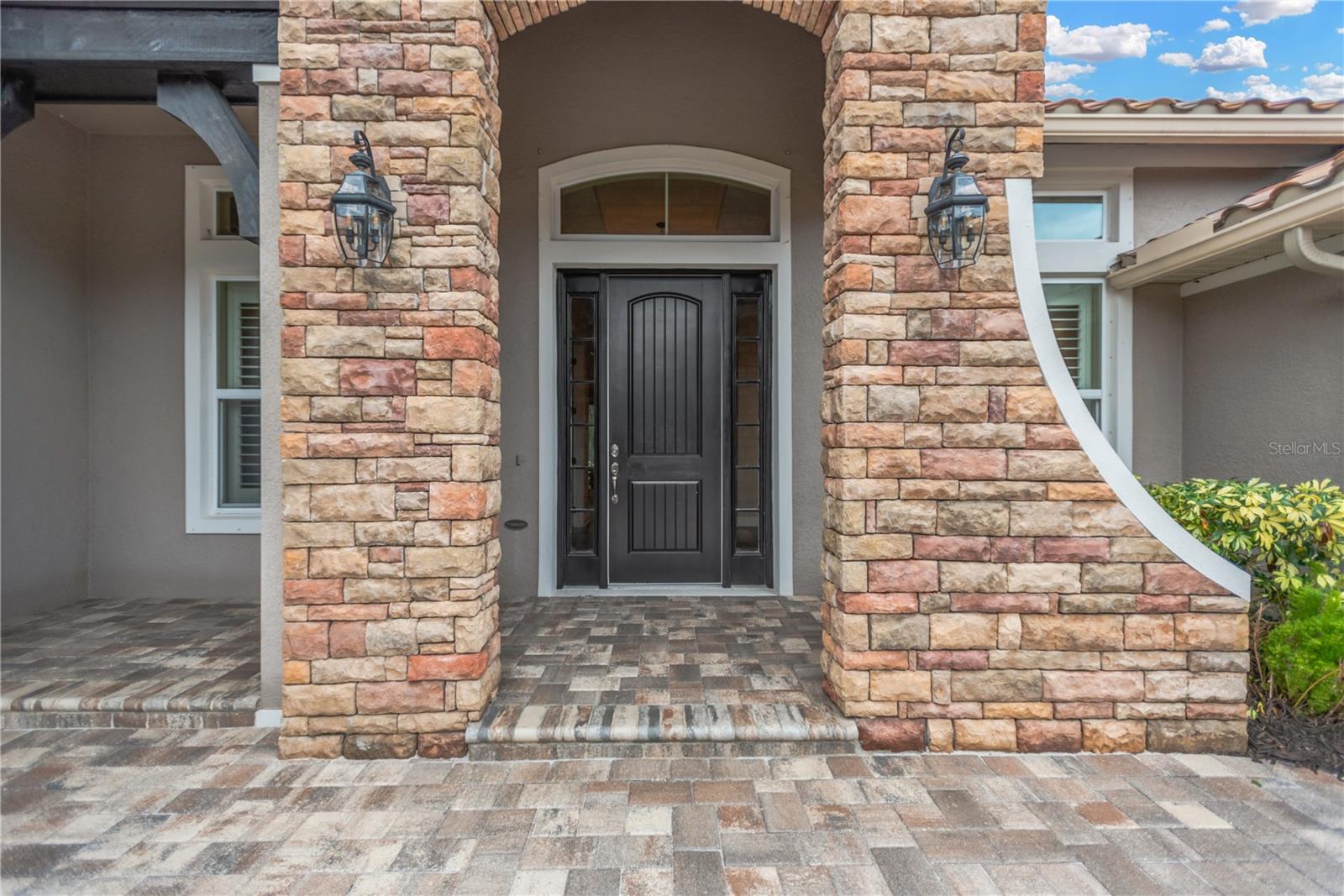 OLD MEMORIAL SUB PHASE 2 LOT 52 - Residential