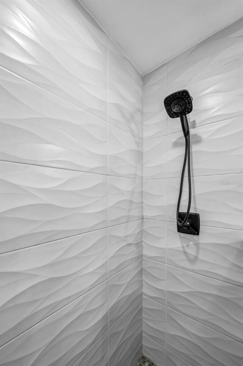 COUNTRYSIDE WOODS - Residential