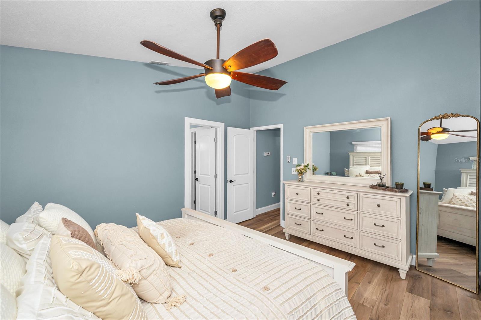 COUNTRYSIDE WOODS - Residential