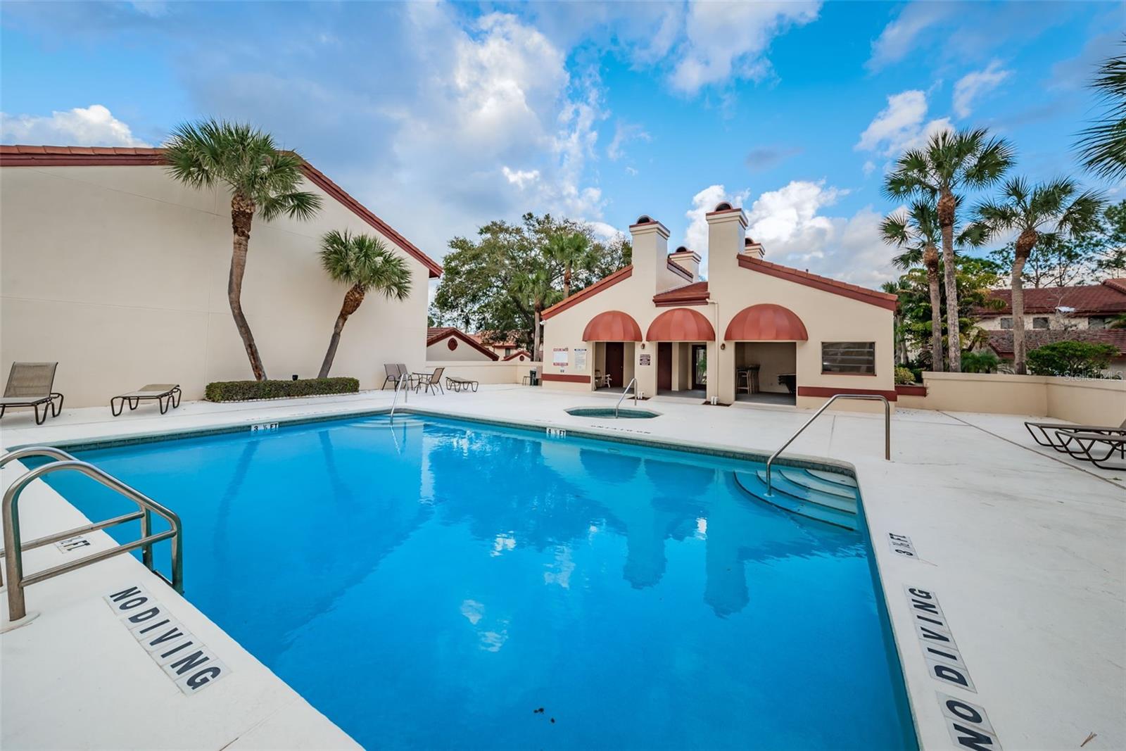 COUNTRYSIDE WOODS - Residential